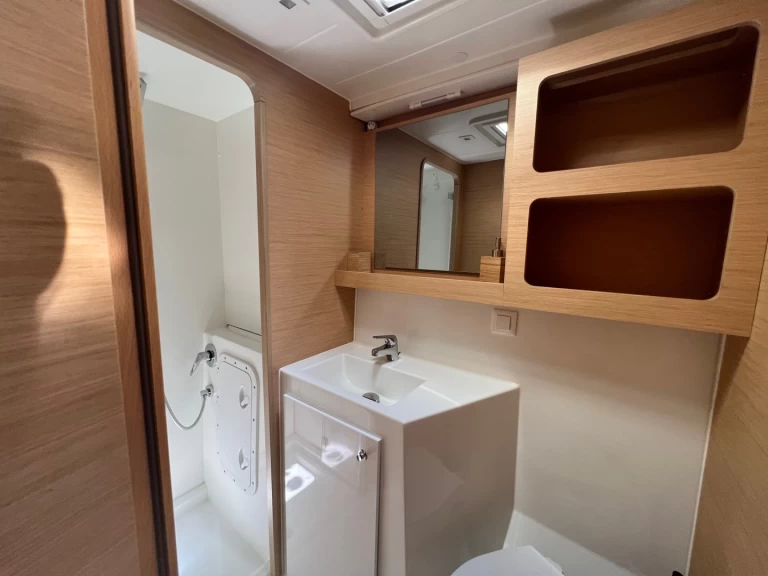 YachtCharter in Sant Antoni de Portmany - Lagoon Lagoon 42 auf SamBoat