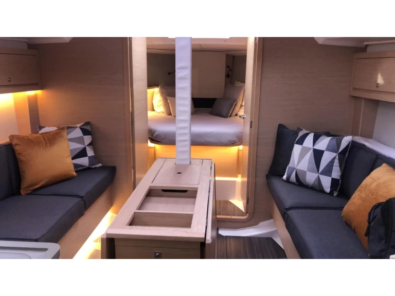 Boot mieten Sant Antoni de Portmany günstig Dufour 37