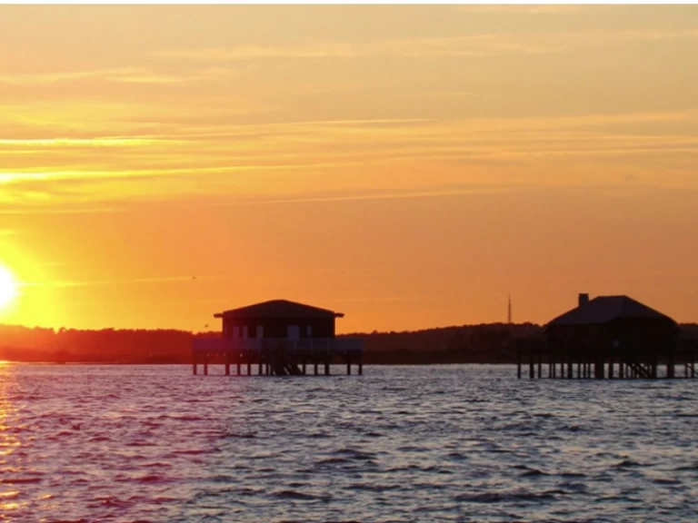 Ein Capelli Tempest 626 mieten in Arcachon