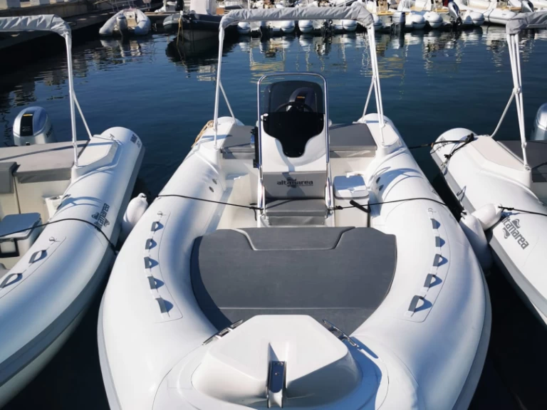 Altamarea Wave 20 mieten Palermo