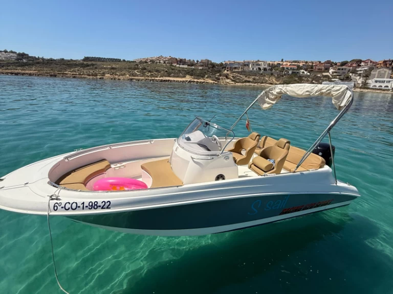 Vermietung Motorboot Remus mit Führerschein