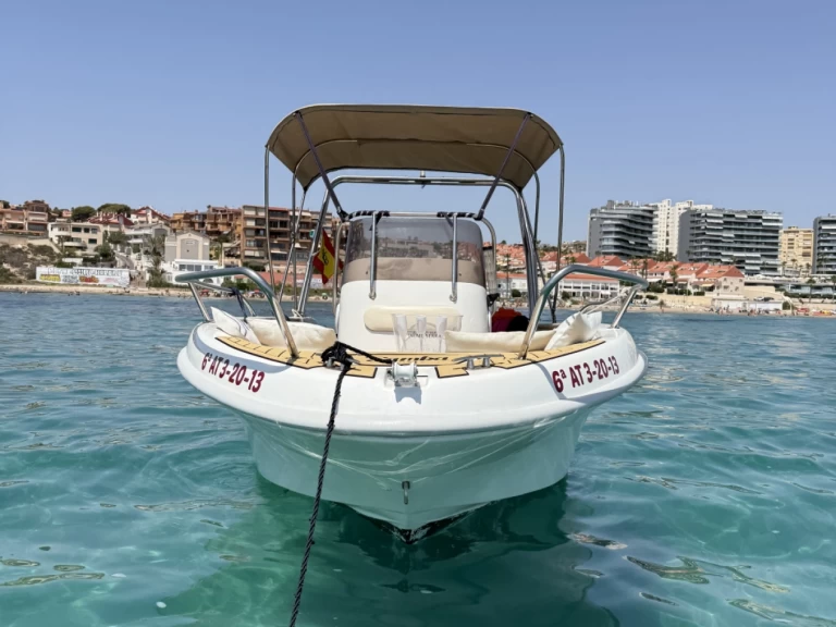 Motorboot mieten in Alicante zum besten Preis