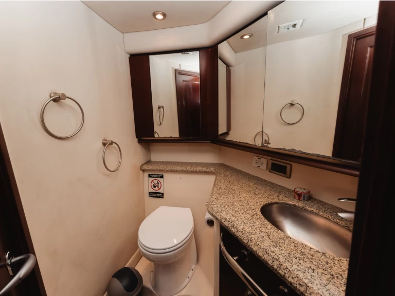 Ein Sea Ray 58 mieten in Cartagena