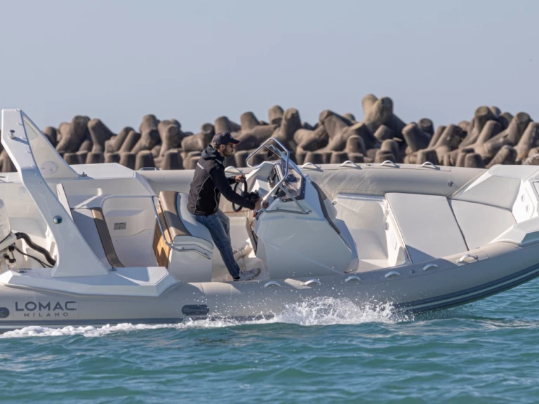 Lomac Lomac 710 IN mieten Hyères