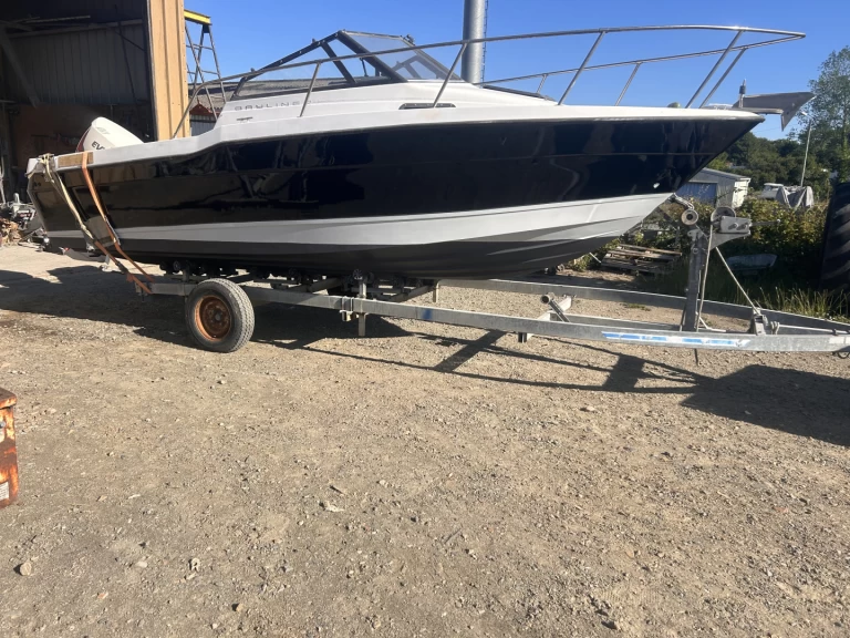 Motorboot mit oder ohne Skipper Bayliner mieten in Perros-Guirec
