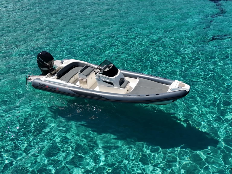 Ein Lomac Adrenalina 7.5 mieten in Saint-Florent