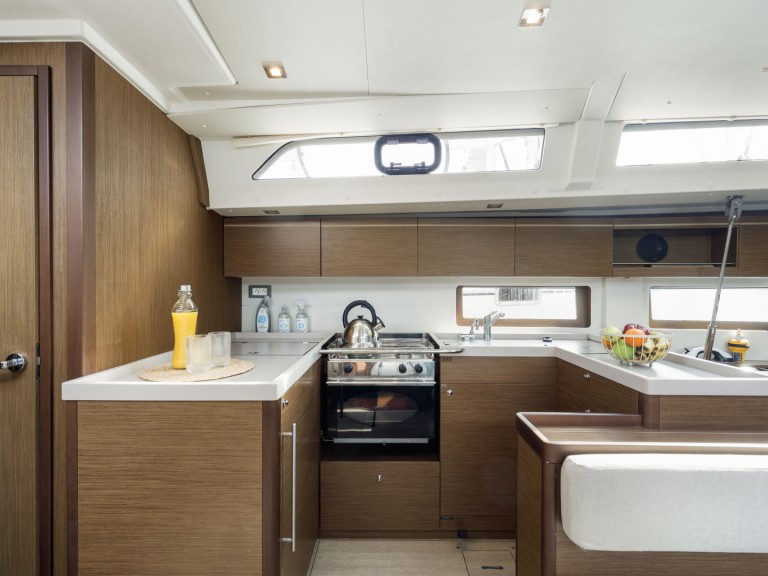 Boot mieten Rhodos günstig Oceanis 51.1 / owner's version