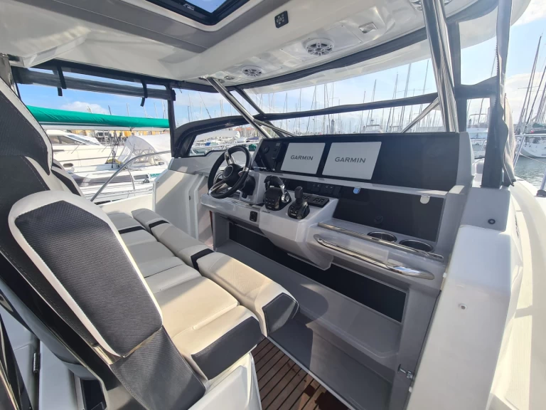 Ein Jeanneau Cap Camarat 12.50 mieten in Les Sables-d'Olonne