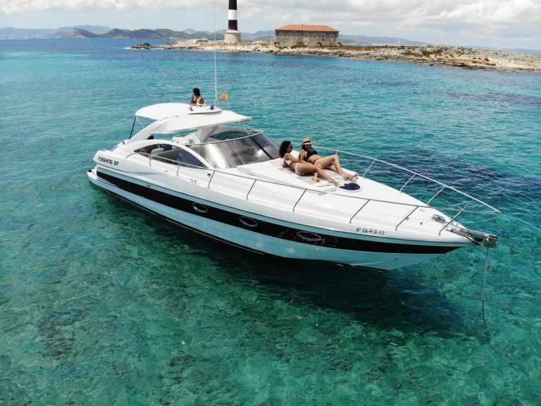 YachtCharter in Ibiza Town - Pershing Pershing 37 auf SamBoat