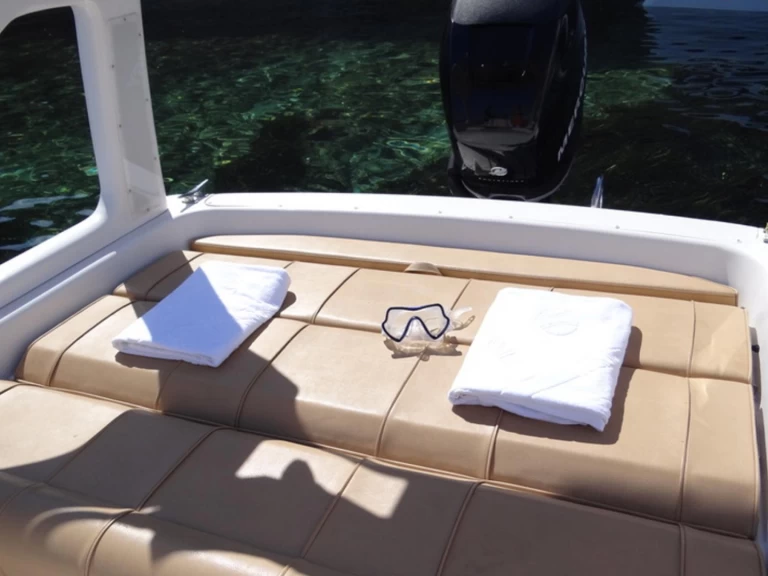 Motorboot mit oder ohne Skipper Sessa Marine mieten in Ibiza Town