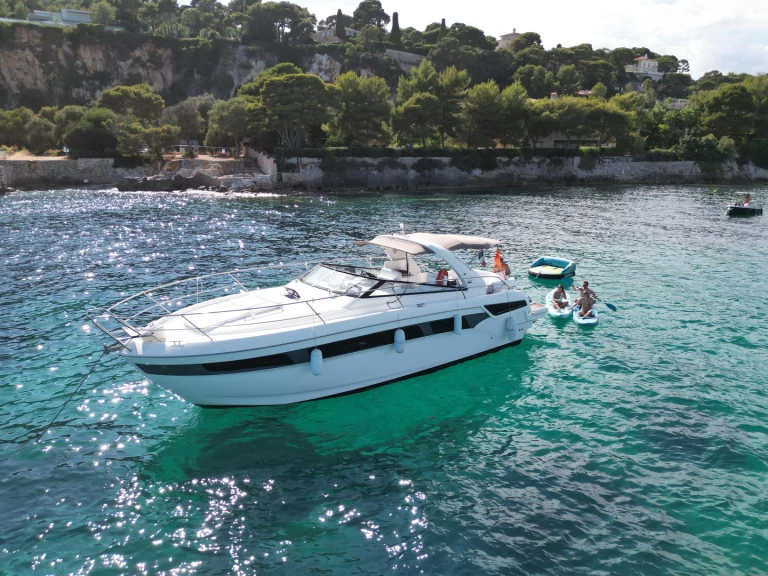 Motorboot mieten in Monaco-Ville zum besten Preis