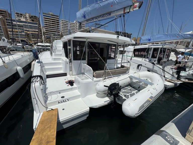 Vermietung Katamaran Bali Catamarans mit Führerschein