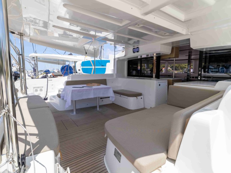 YachtCharter in Drage - Lagoon Lagoon 46 auf SamBoat