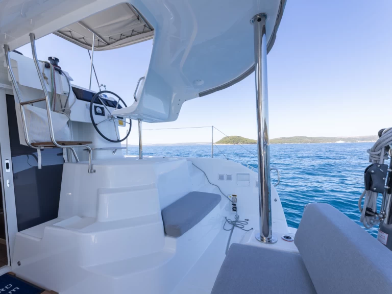 YachtCharter in Rogoznica - Lagoon Lagoon 38 auf SamBoat