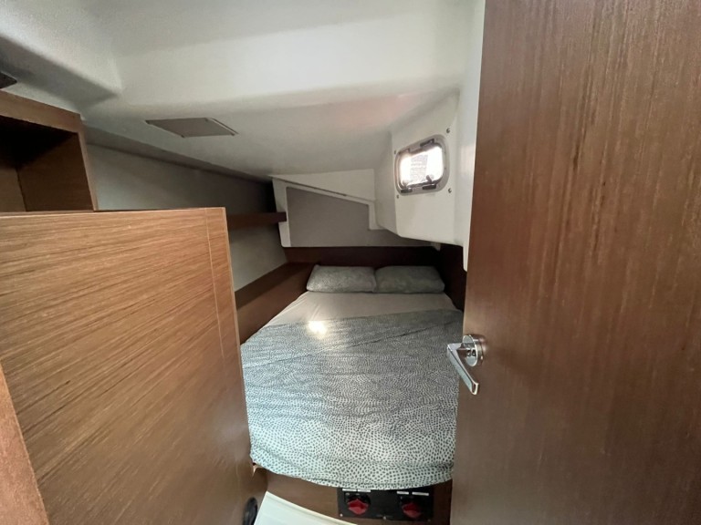 Boot mieten Split günstig Oceanis 34.1