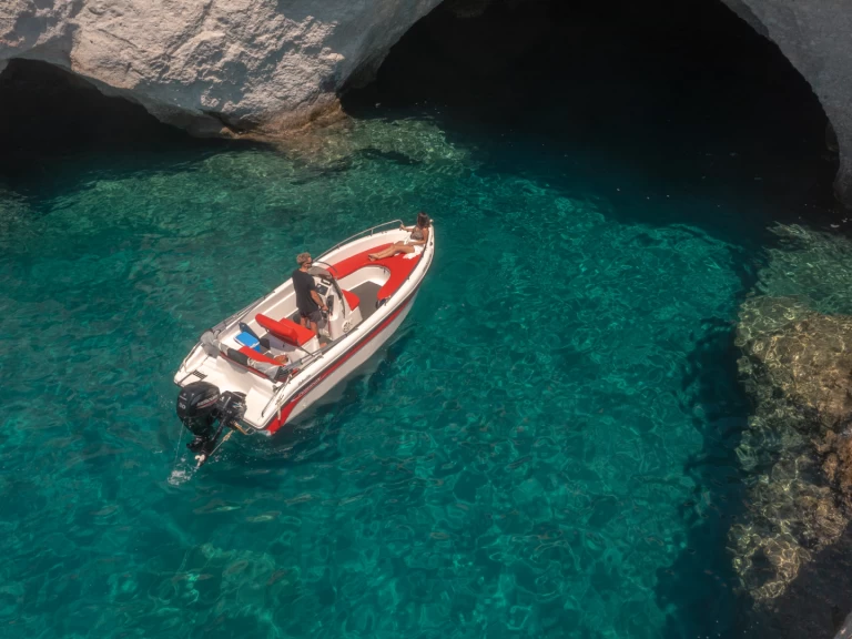 Poseidon BLU WATER 185 mieten Mílos