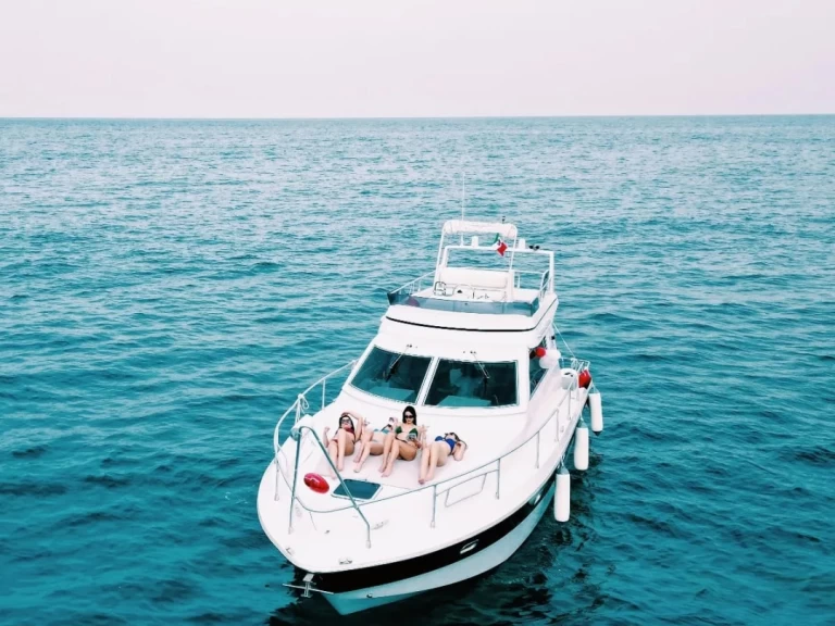 Motorboot mieten in Catania - Comar Clanship 42 FB