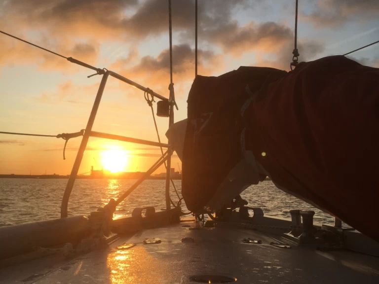 Segelboot mieten in La Rochelle zum besten Preis