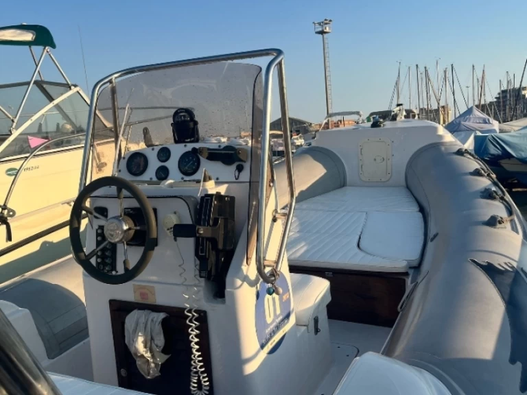 Boot mieten Anzio günstig King 600