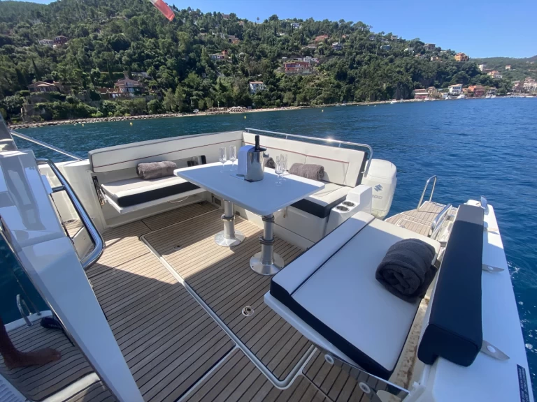 Motorboot mieten in Port La Napoule zum besten Preis