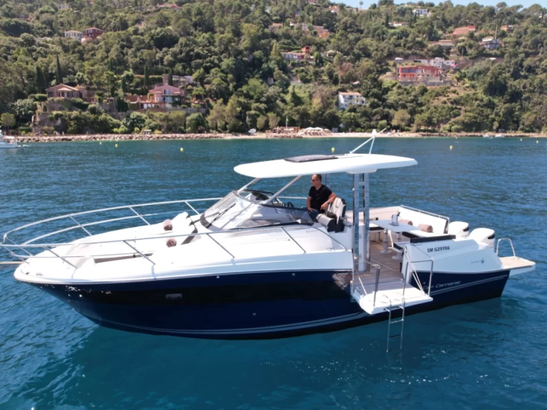 Ein Jeanneau Cap Camarat 10.5 WA mieten in Port La Napoule
