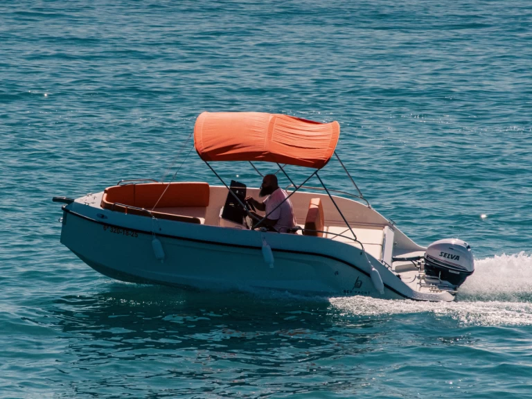 Bey Yacht 18 mieten Puerto Marina Benalmadena