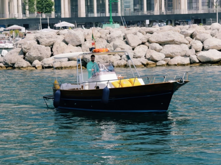 Motorboot mieten in Salerno - Fratelli Aprea Sorrento 7,50 open cruise