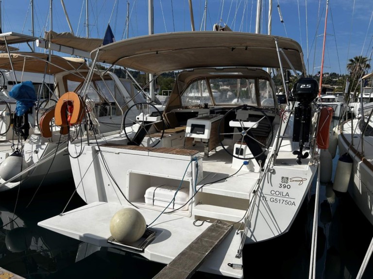 Segelboot mieten in Gouviá - Dufour Dufour 390 GL