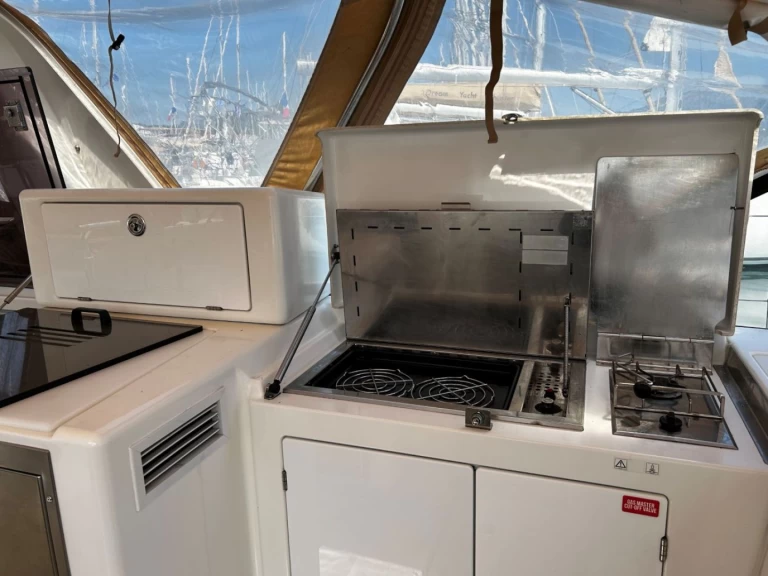 Segelboot mieten in Gouviá zum besten Preis