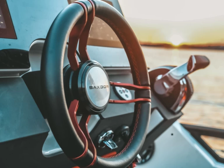 Boot mieten Ajaccio günstig 320