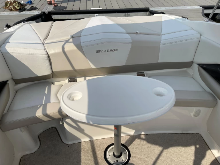 Larson LXI 228 mieten Aix-les-Bains