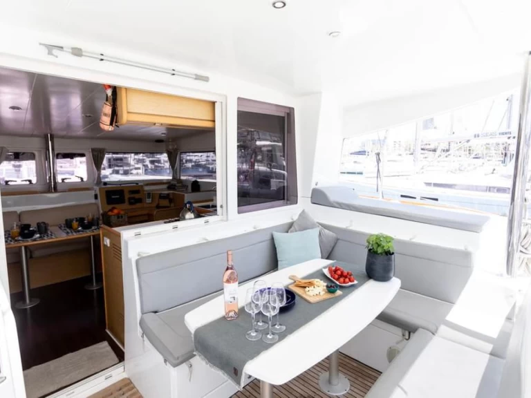 Bootsverleih Lagoon Lagoon 400 S2 Sant Antoni de Portmany Samboat