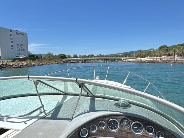 Motorboot mieten in Mandelieu-la-Napoule zum besten Preis