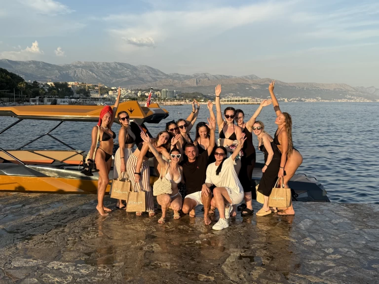 Motorboot mit oder ohne Skipper Alesta Marine mieten in Split