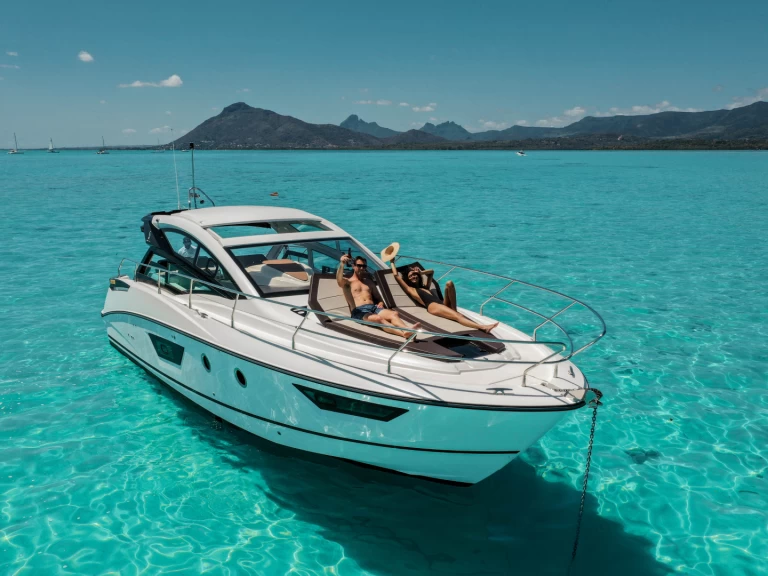 Boot mieten Tamarin günstig Gran Turismo 40