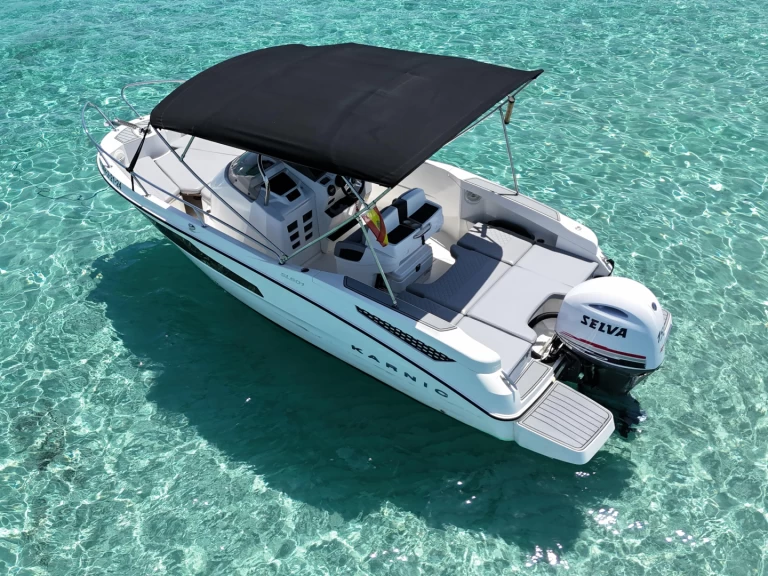 Motorboot mit oder ohne Skipper Karnic mieten in Ibiza Town