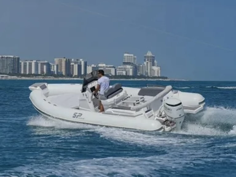 Schlauchboot mit oder ohne Skipper Sea prop mieten in Baiae