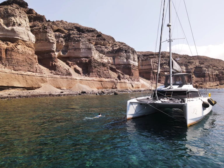 YachtCharter in Santorini (Insel) - Nautitech Nautitech 46 Fly auf SamBoat