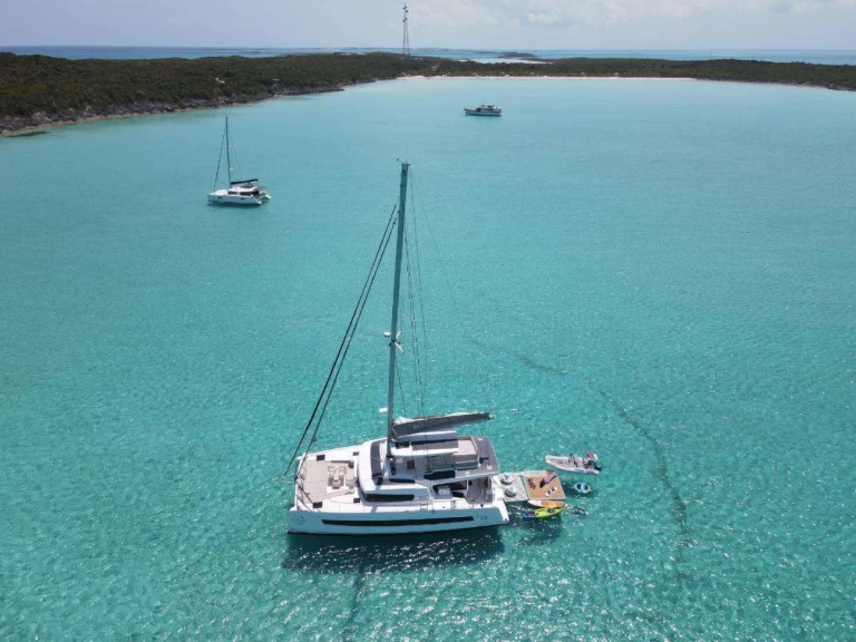 Bootsverleih Bali SNAPDRAGON Nassau Samboat