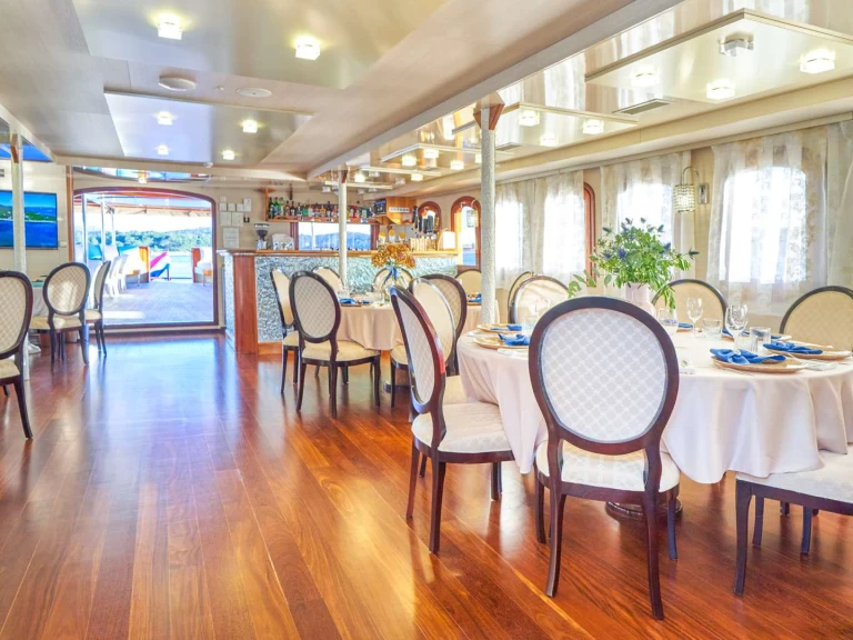 YachtCharter in Trogir - Custom CASABLANCA auf SamBoat