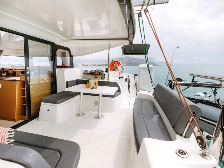 Katamaran mieten in Deme of Volos zum besten Preis