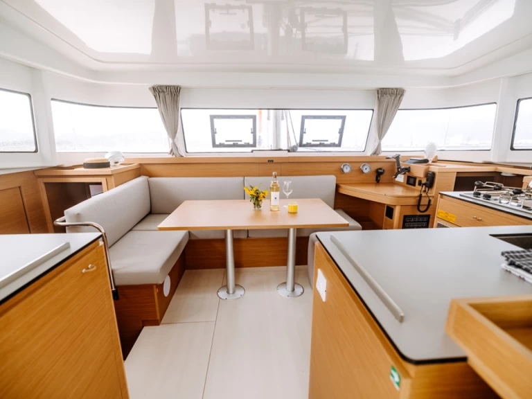 Excess Excess 11 mieten Deme of Volos