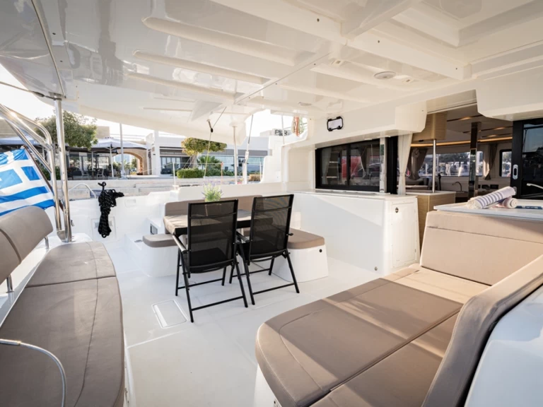 Bootsverleih Lagoon Lagoon 46 Piso Livadi Samboat