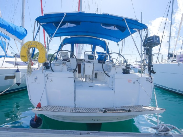 Boot mieten Parish of Saint George günstig Sun Odyssey 419 - 3 cab.