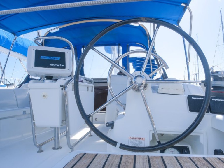 Bootsverleih Jeanneau Sun Odyssey 419 - 3 cab. Parish of Saint George Samboat