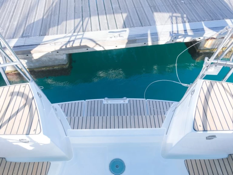 Ein Jeanneau Sun Odyssey 44 Ds mieten in Parish of Saint George