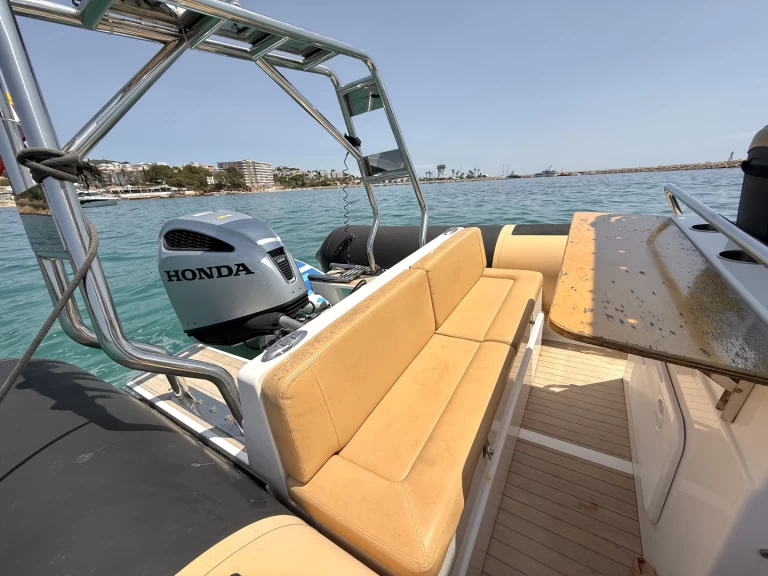 Schlauchboot mit oder ohne Skipper Vanguard mieten in Puerto Portals