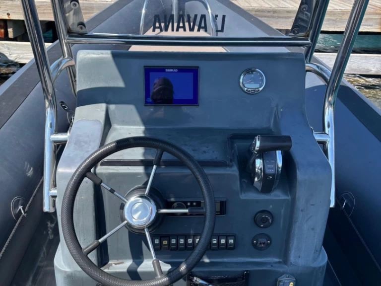 Schlauchboot mieten in Bonifacio zum besten Preis