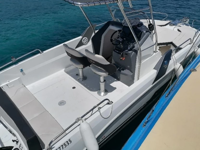 YachtCharter in Porto-Vecchio - Bénéteau Flyer 6.6 SPACEdeck auf SamBoat