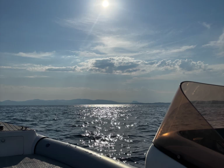 Schlauchboot mieten in Mandelieu-la-Napoule - Arimar X-Cellence 730